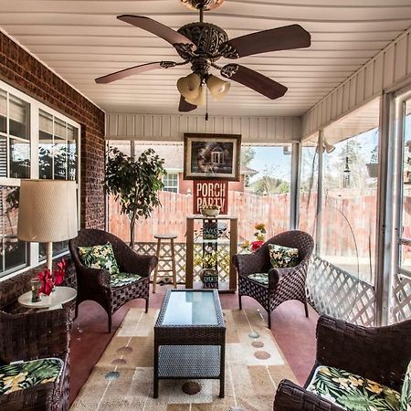 Villa Rockett! Your Sweet Home Away From Home! Huntsville Exterior photo