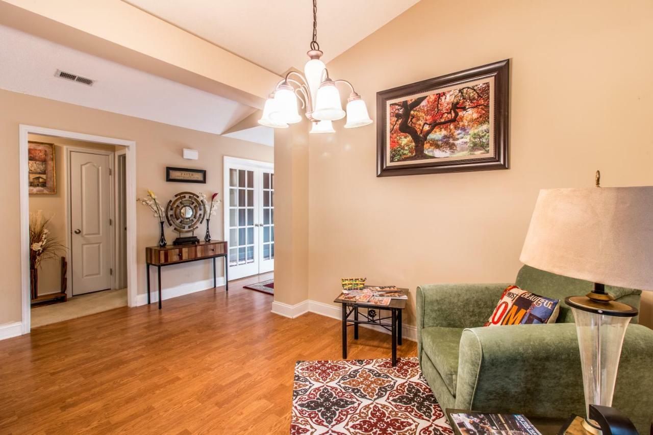 Villa Rockett! Your Sweet Home Away From Home! Huntsville Exterior photo