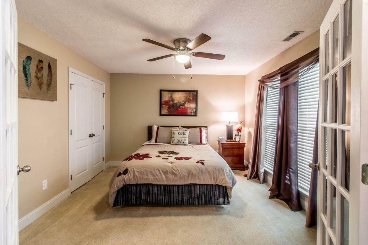 Villa Rockett! Your Sweet Home Away From Home! Huntsville Exterior photo