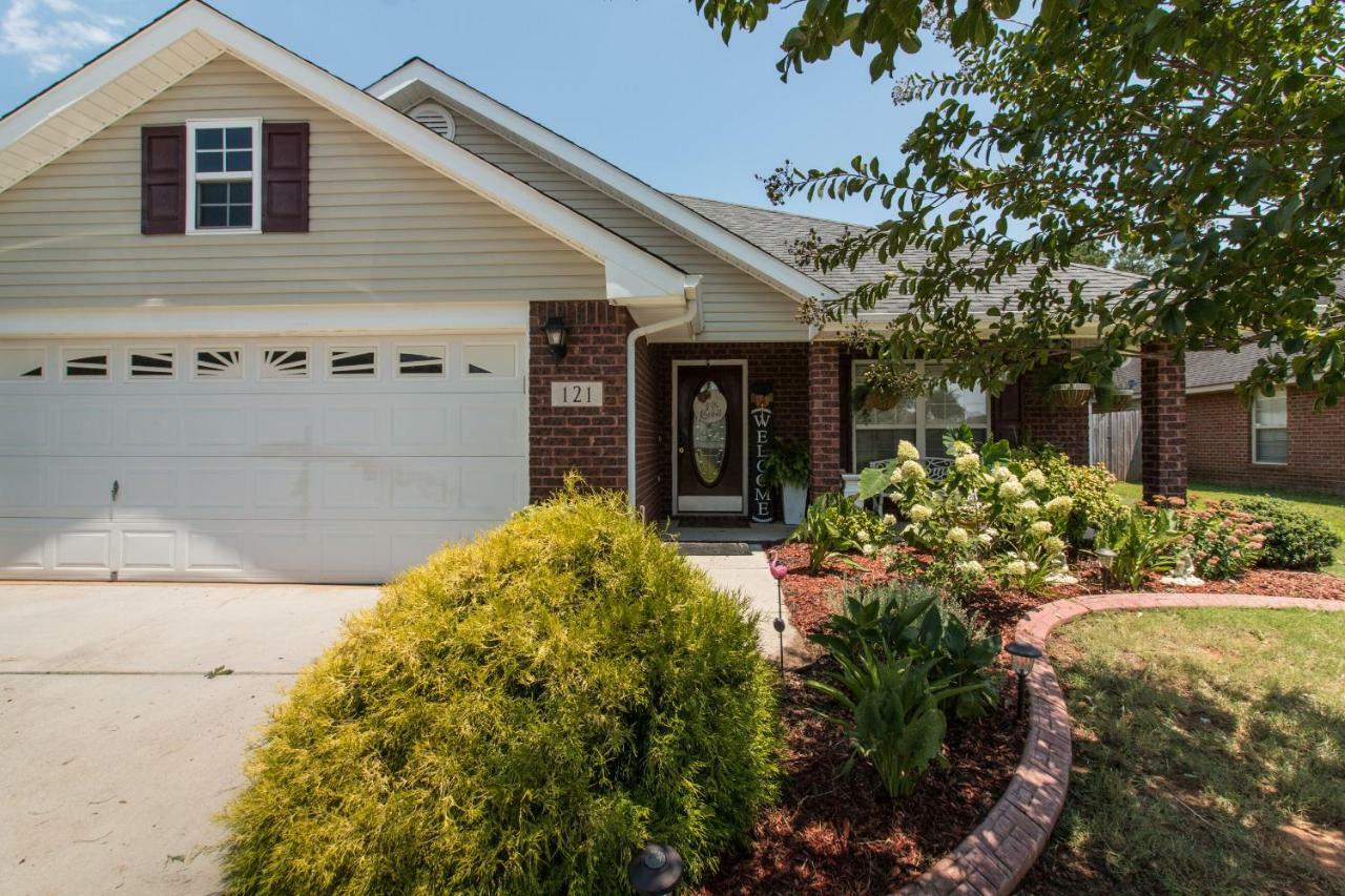 Villa Rockett! Your Sweet Home Away From Home! Huntsville Exterior photo